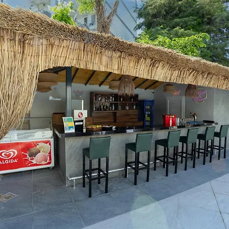 Marbel By Palmwings 4* كوشاداسيه