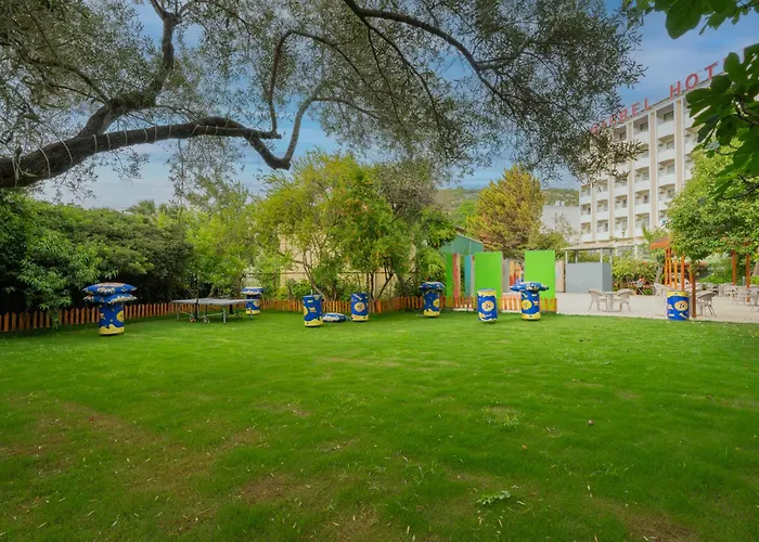 Отель Marbel By Palmwings