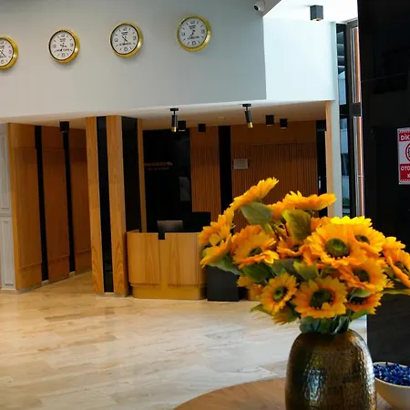 Otel Marbel By Palmwings 4*